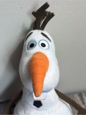 Disney White Olaf Plush with Sparkle Snowflake Detail Frozen